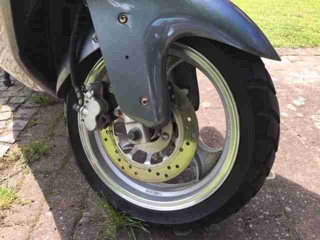 Jonway Roller 125ccm aus 1. Hand - Neuzustand / Np. 1499€