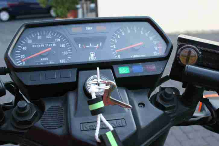 KAWASAKI GPZ 305 Belt Drive 34PS