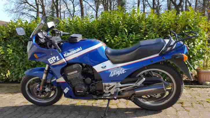 KAWASAKI GPZ 900 R Supersportler/Sporttourer- 69037 KM BJ.1988