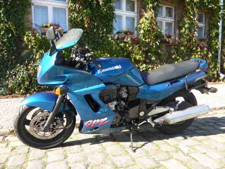 Motorrad Sporttourer GPZ 1100 mit