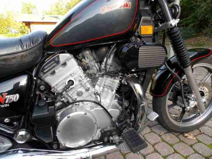 !!! KAWASAKI VN 750 VULCAN SEHR GEPFLEGT !!! OLDSTYLE CRUISER KLASSIKER !!!