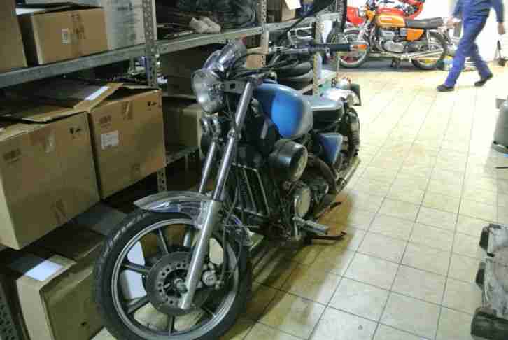 KAWASAKI VN750 BASTLERFAHRZEUG BOBBER CUSTOM GUTE BASIS 1986