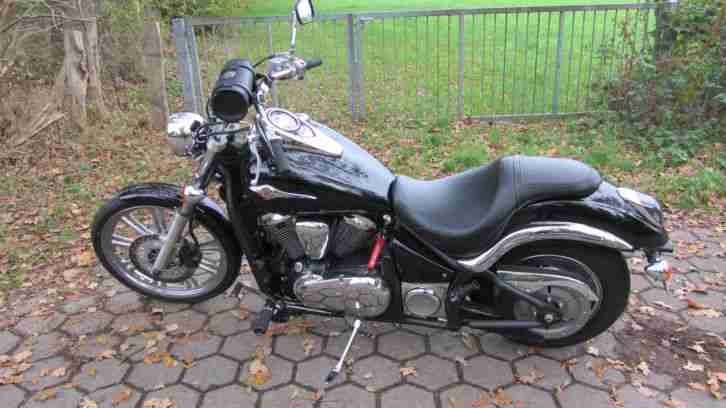 KAWASAKI VN900 CUSTOM IN DIABLO BLACK erst 5800Km EIN TOP MOTORRAD TÜV NEU