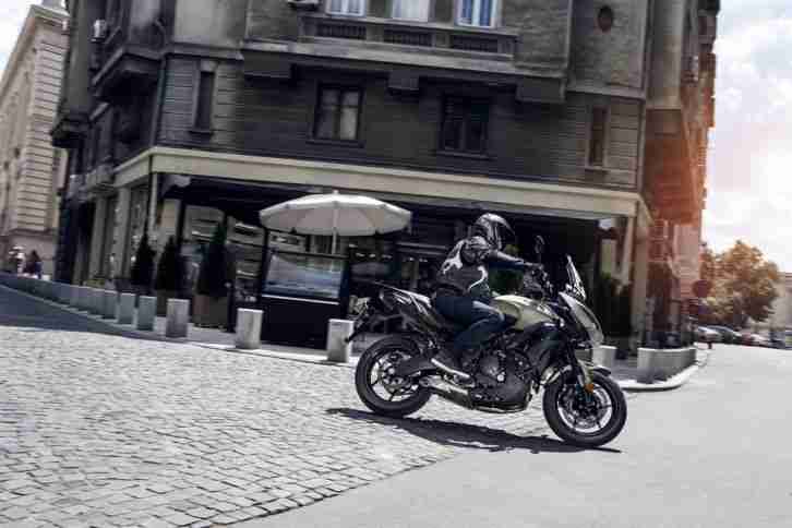 KAWASAKI Versys 650 Modell 2017 alle Farben inklusive Überführung & Anlieferung