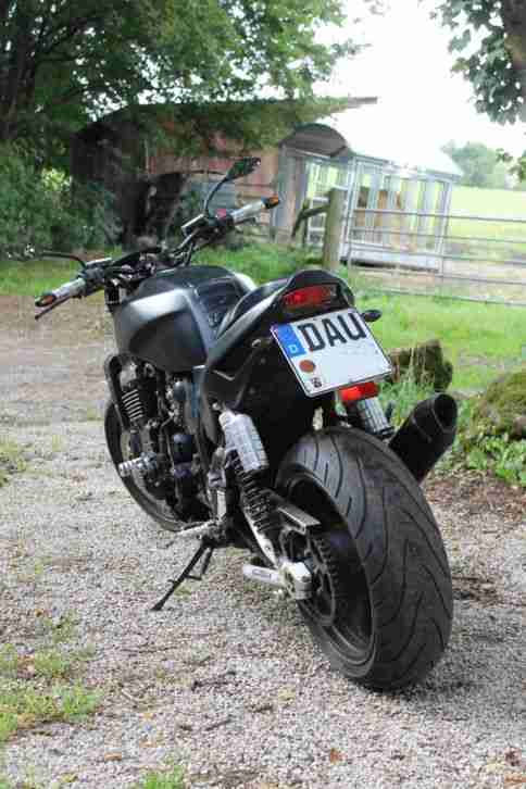 KAWASAKI ZRT 10 c Streetfigter Naked Bike