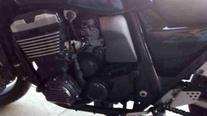 KAWASAKI ZRX 1100