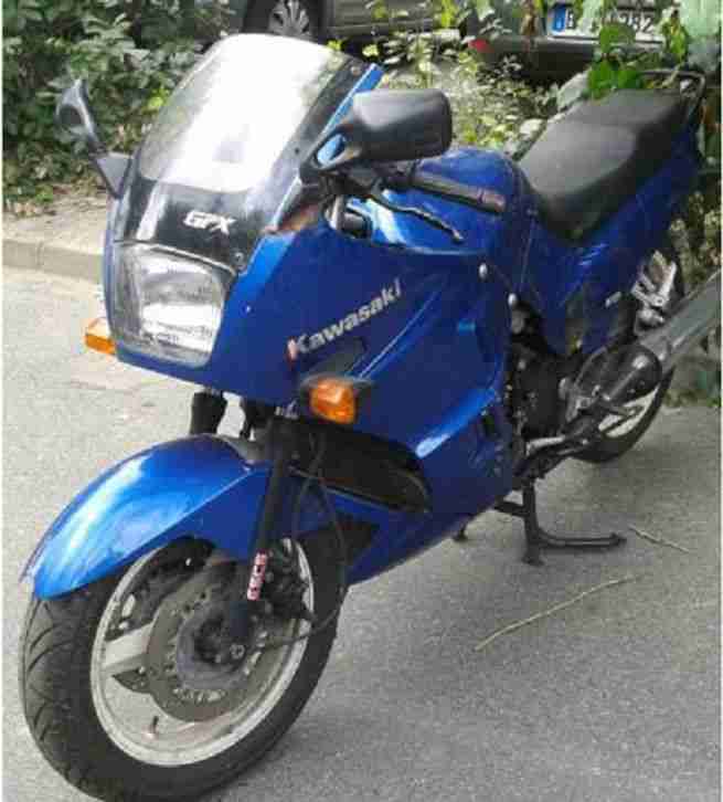 KAWASAKI ZX 750 F