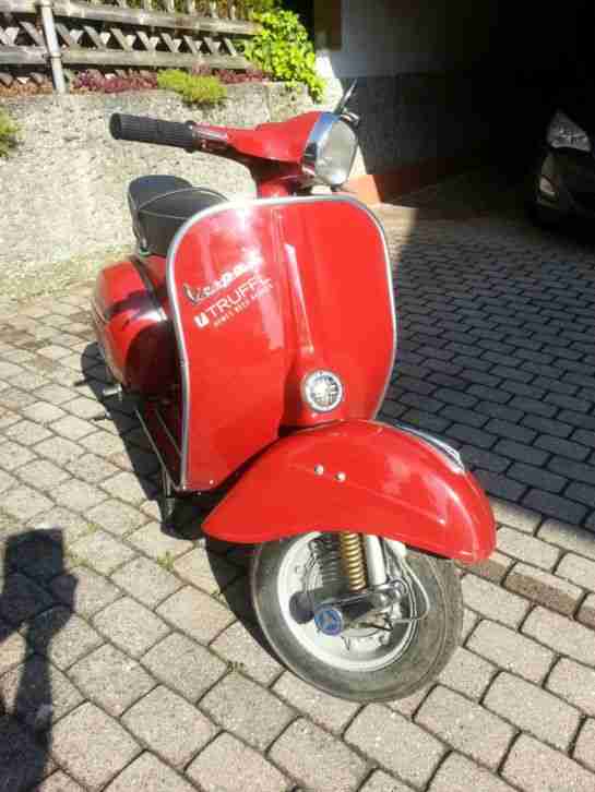 KOMPLETT RESTAURIERTE VESPA ,PIAGGIO , VBBT MODELL ,150 CC