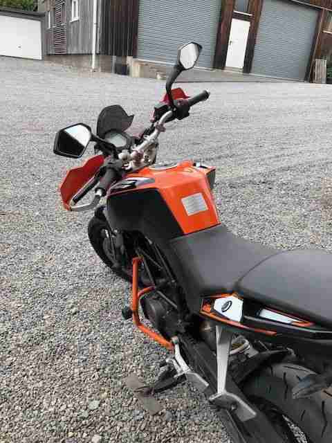 KTM 125 Duke ABS ,Garantie, Sportauspuff,Kurz Heck
