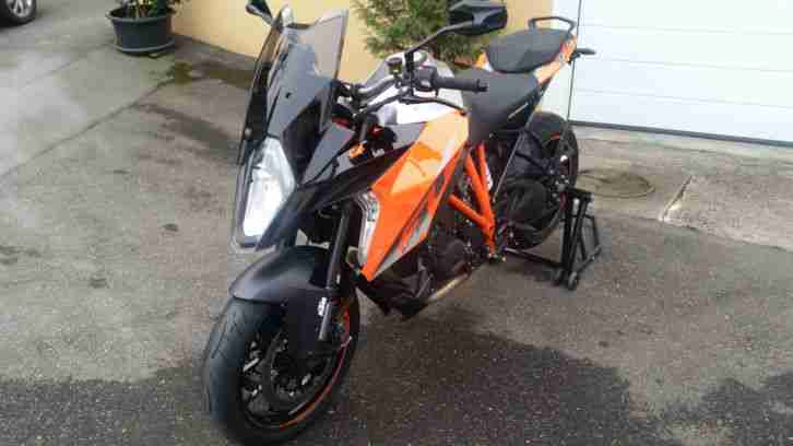 KTM 1290 Super Duke GT, Finanz. mgl.,Garantie 6/2020, Top Zustand