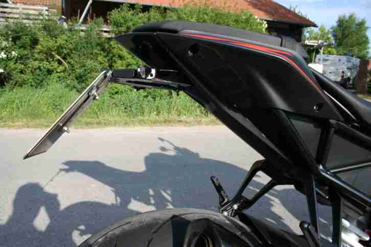 KTM 1290 Super Duke R ABS Akrapovic Evo Kennzeichen Träger Mini Led wie Neu