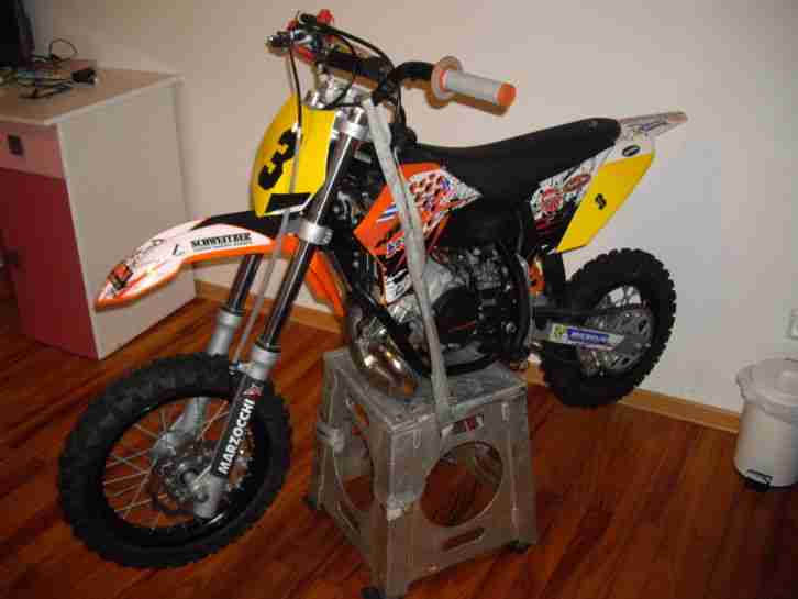 KTM 50 SX Kindercrosser Cross Kids Bj. 2011 wie neu Dekor evtl. HGS 5-6 std alt