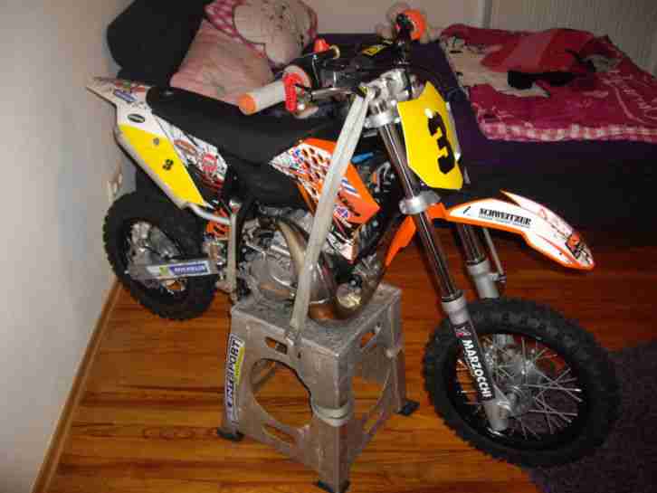 KTM 50 SX Kindercrosser Cross Kids Bj. 2011 wie neu Dekor evtl. HGS 5-6 std alt