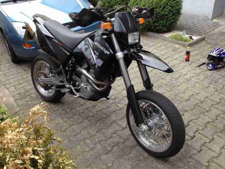 KTM 625 LC 4 SMC Supermoto größere Schwester der 640 SMC