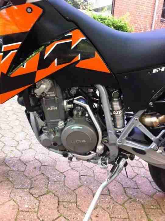 KTM 640 Bj.2003 mit Akrapovic Endtopf und Mikuni Flachschiebervergaser 22000 Km