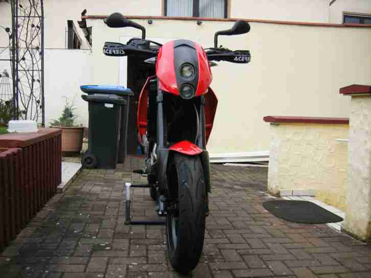 KTM 640 Duke II Supermoto Edition Red Chili