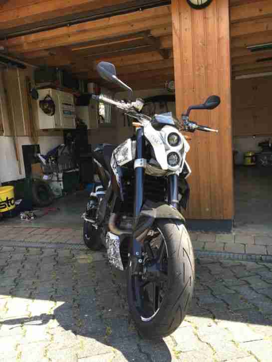 KTM 690 DUKE