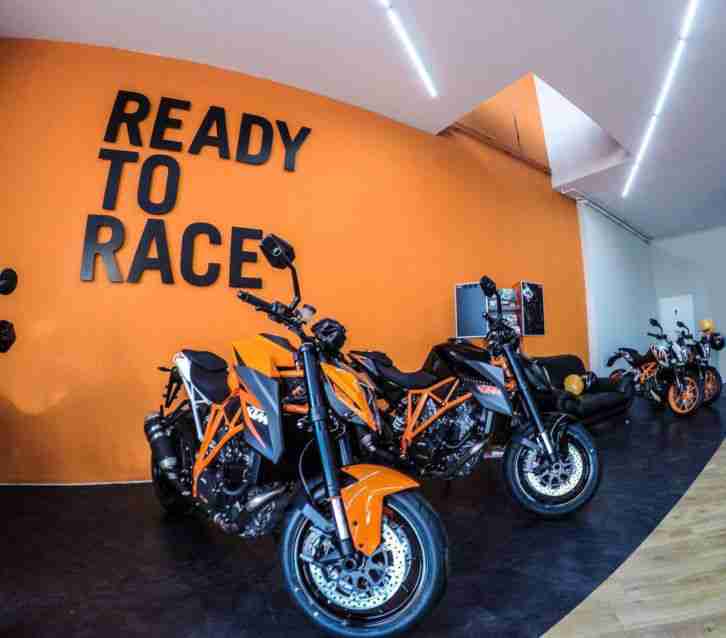 KTM 690 DUKE Modell 2016 orange / 3 Stück noch verfügbar