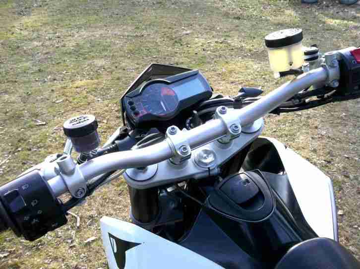 KTM 690 Duke