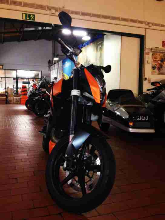 KTM 690 Duke III mit Motorschaden