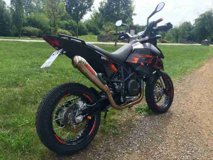 KTM 690 SM Einmalige Optik (Supermoto vom Feinsten)