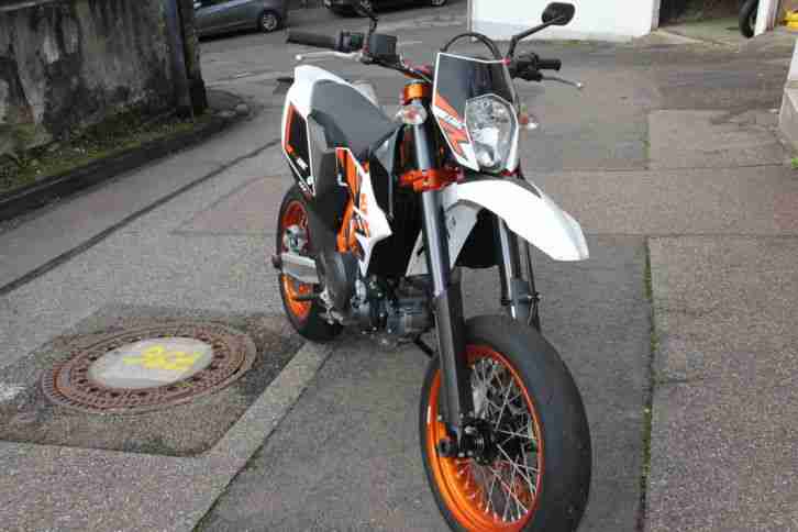 KTM 690 SMC - R Akrapovic kompl. Anlage