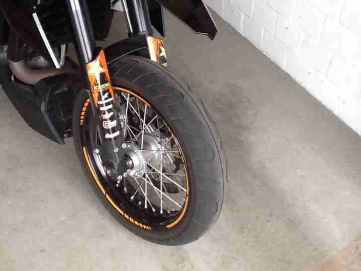KTM 690 sm Supermoto