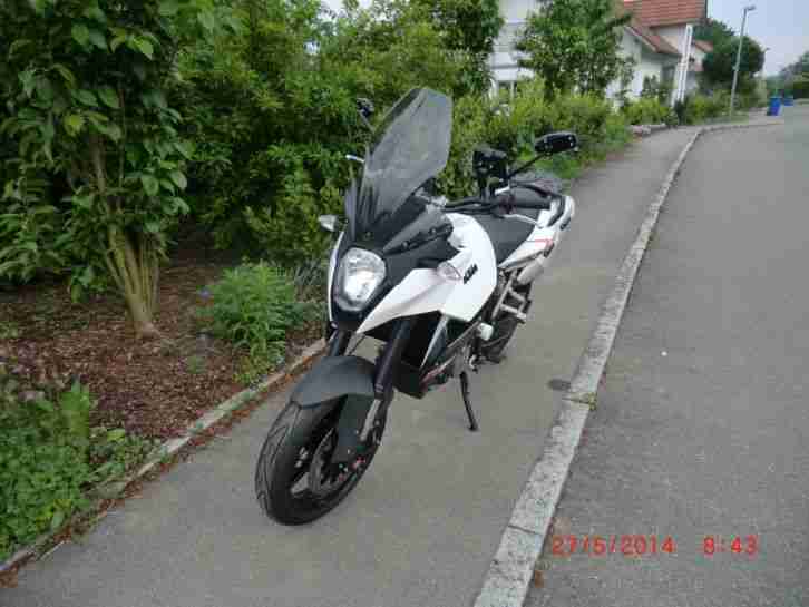 KTM 990 SMT, EZ 2011, keine 1.500 km