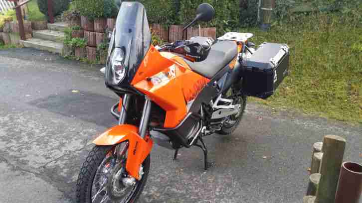 KTM Adventure 990
