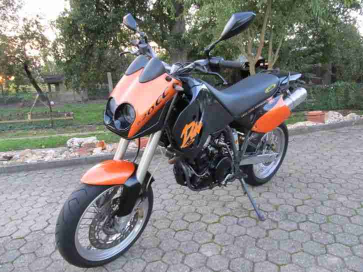 KTM DUKE 1 LC4 E-START SUPERMOTO KULTMOTORRAD