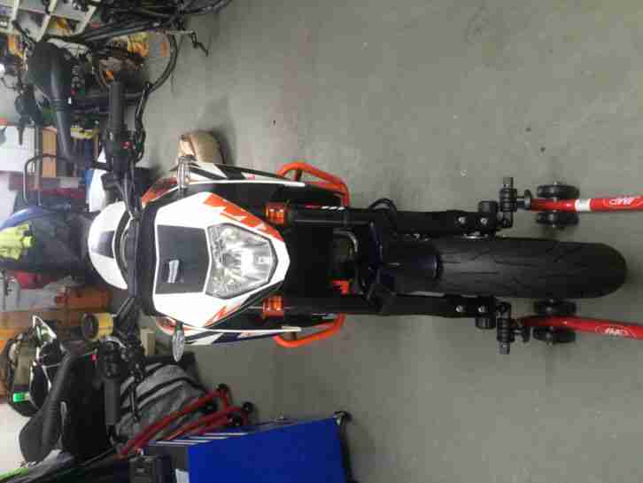 KTM DUKE 690 R ABS incl. Stage 1 Tuning, viele Extras, ansehen!!