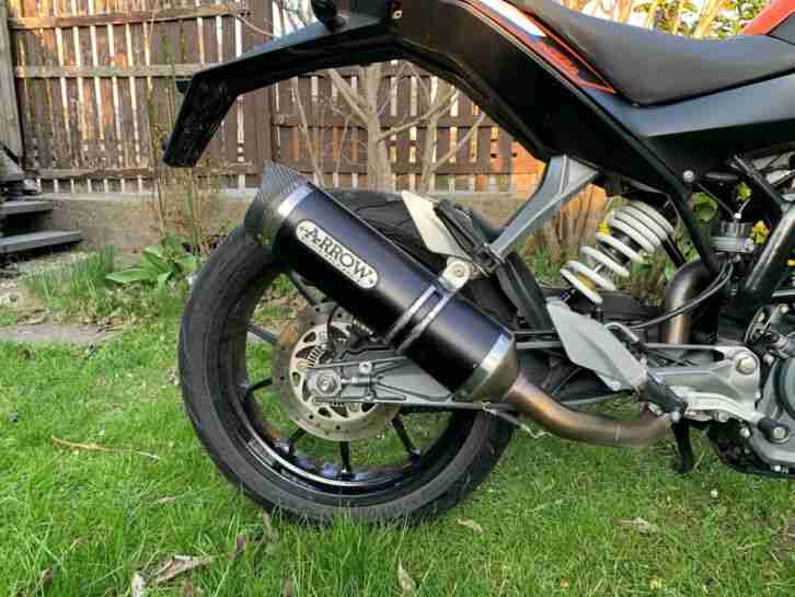 KTM Duke 125
