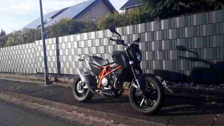 Duke 690 BJ 2012 mit ABS sehr guter