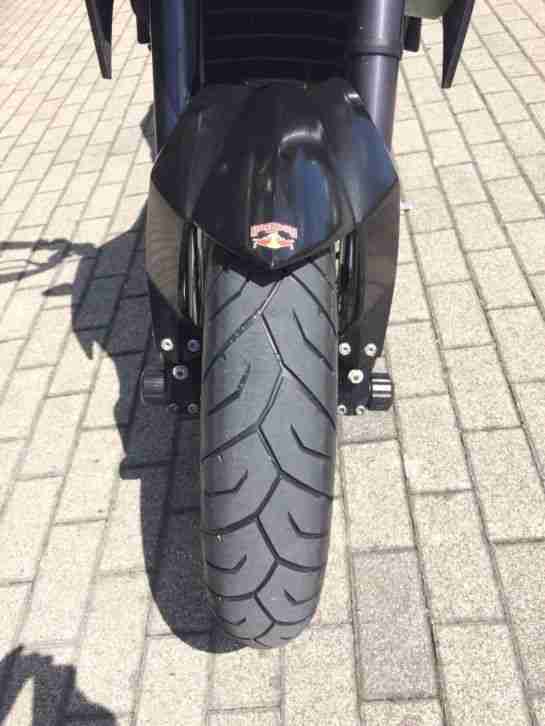 KTM Duke 690 III 2010 4888,00,- VB