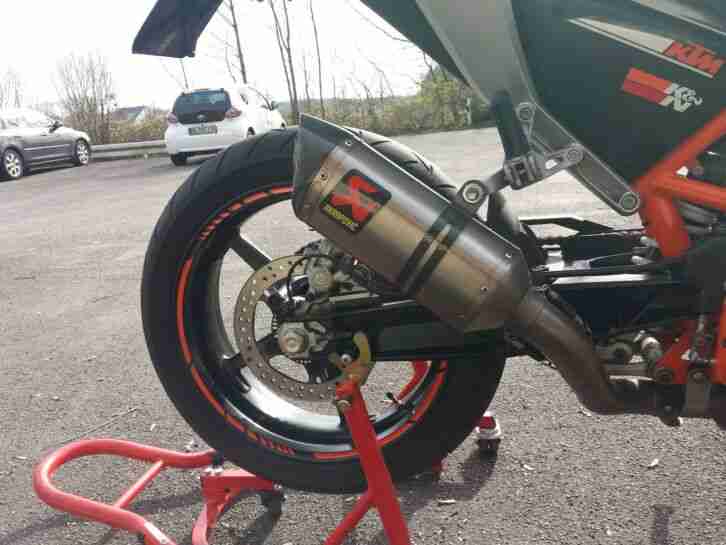 KTM Duke 690 R Akrapovic