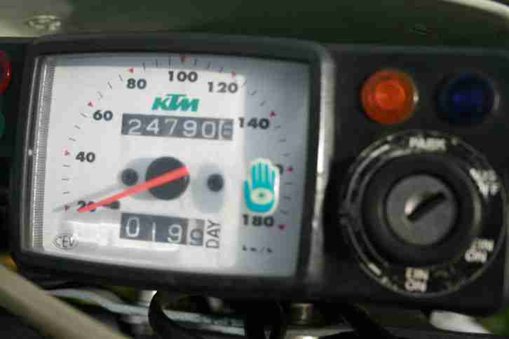 KTM ER 600 LC 4 - PD Baujahr 93 TÜV Mai 15 Motorschaden 25.000km