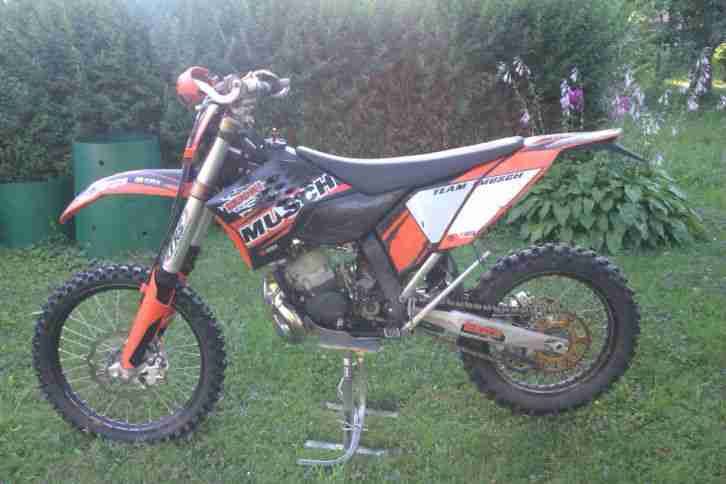EXC 200 Modell 2009