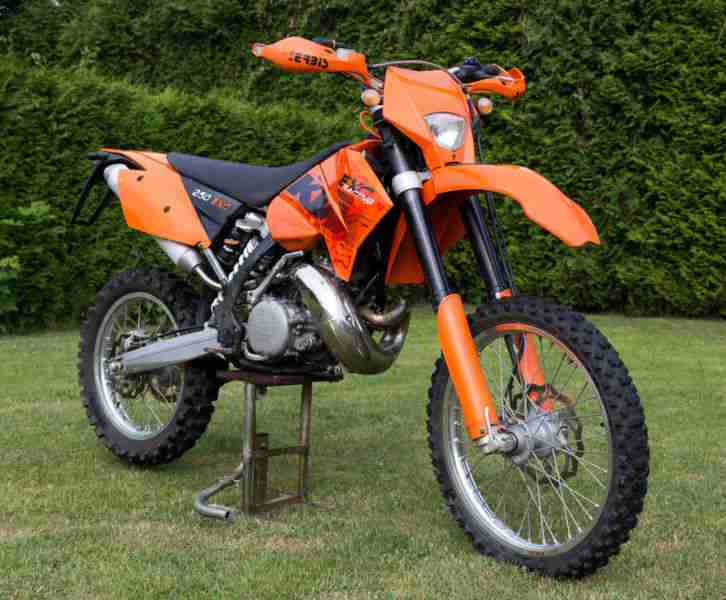 EXC 250 2005