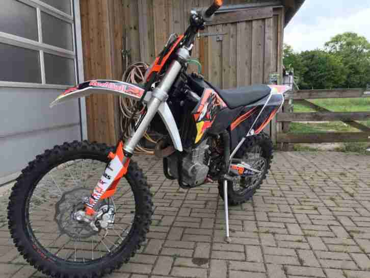 KTM EXC 400 RedBull Edition