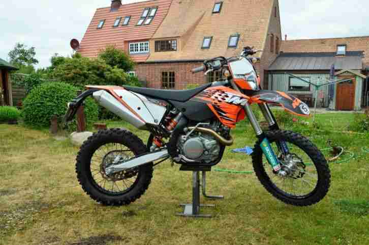 EXC 450 2010, 380 KM wie Neu