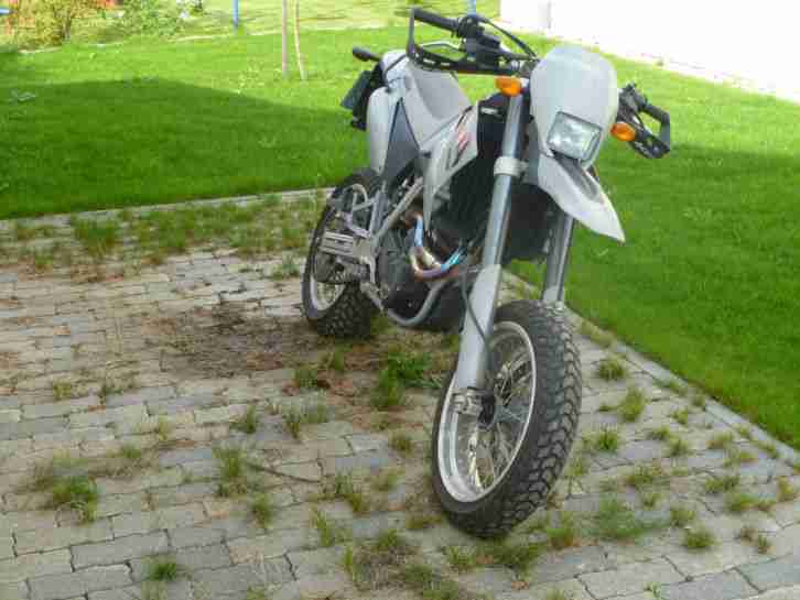 KTM LC 4 Super Moto, BJ 2000