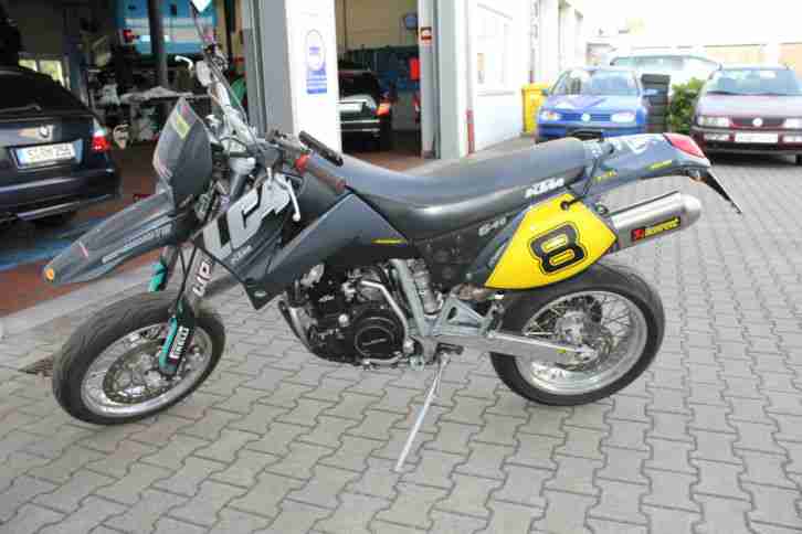 LC4 640 Supermoto mit Akrapovic