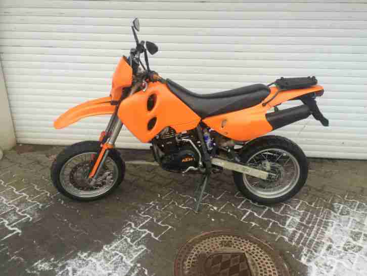 KTM LC4 Supermoto 620