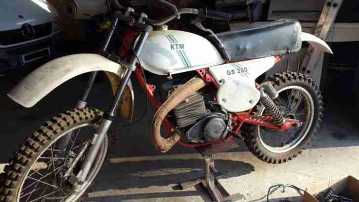 KTM MC 250