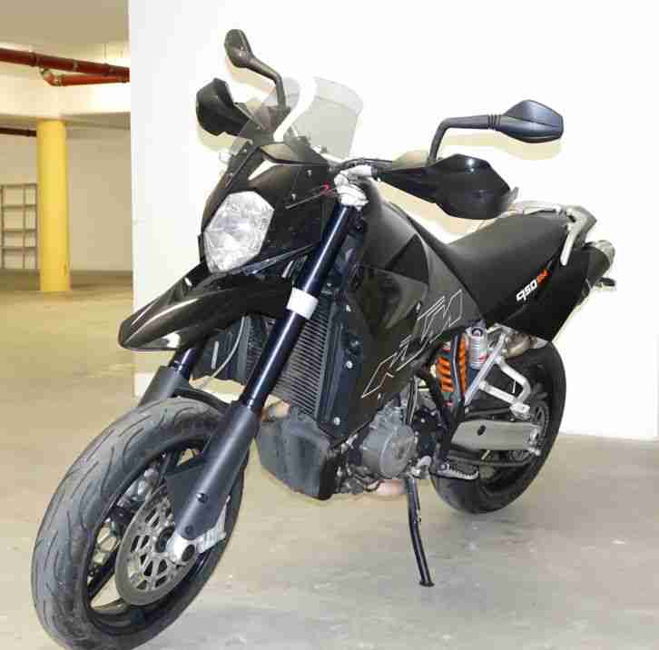 KTM SM 950