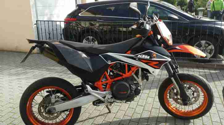 KTM SMC R 690