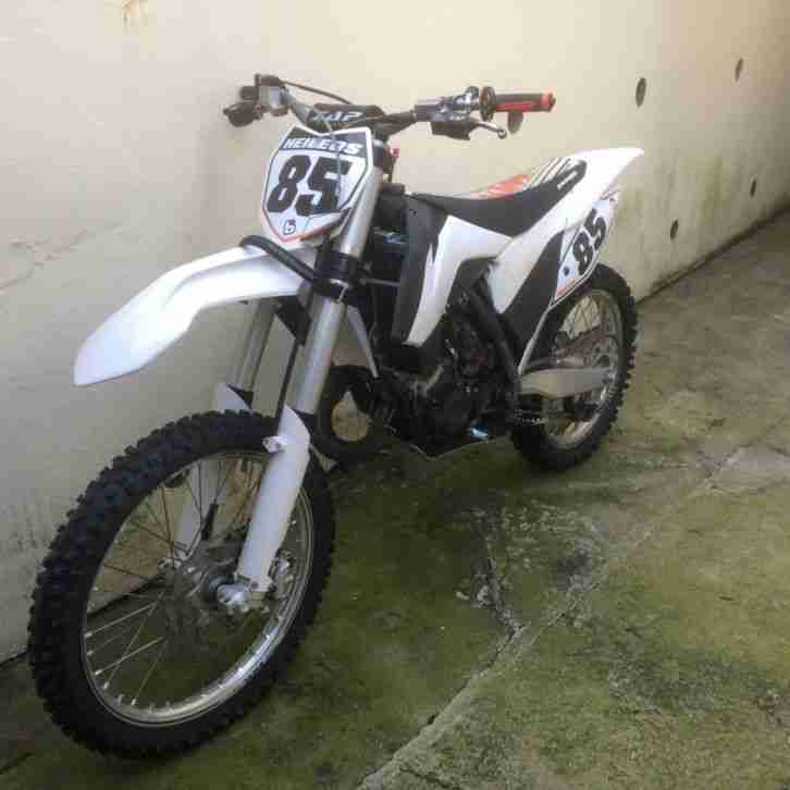 KTM SX 125 150 2 Takt Motocross MX BJ 2013 1.Hand Guter Zustand Viele Anbauteil