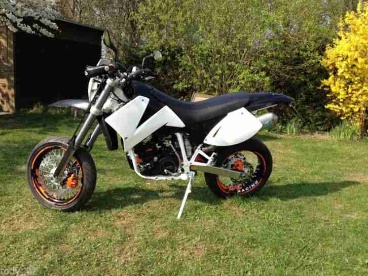 SuperMoto 640 LC4 Prestige