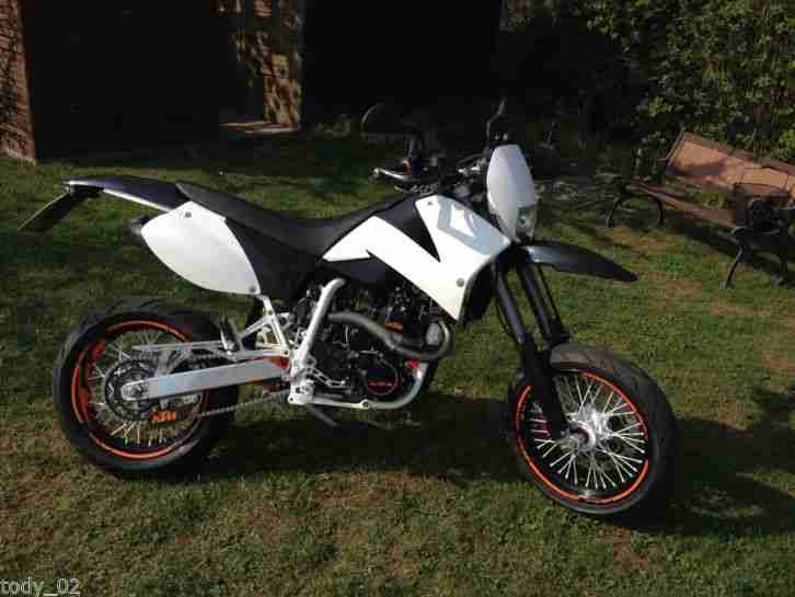 KTM SuperMoto 640 LC4 Prestige