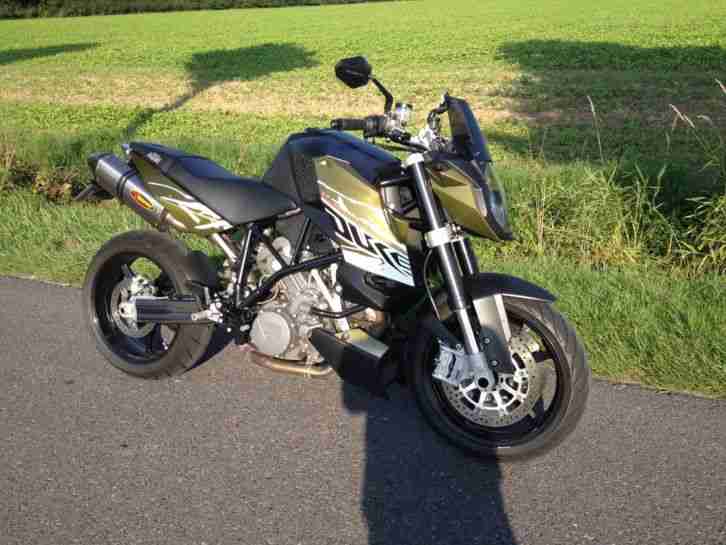 KTM Superduke 990, Akrapovic & viel Zubehör Topzustand